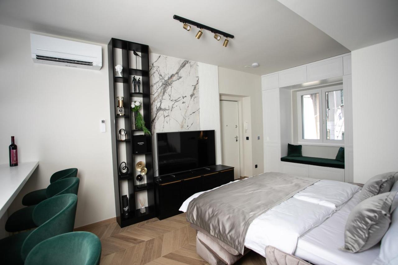 Prestigious Downtown Apartment Split Eksteriør billede